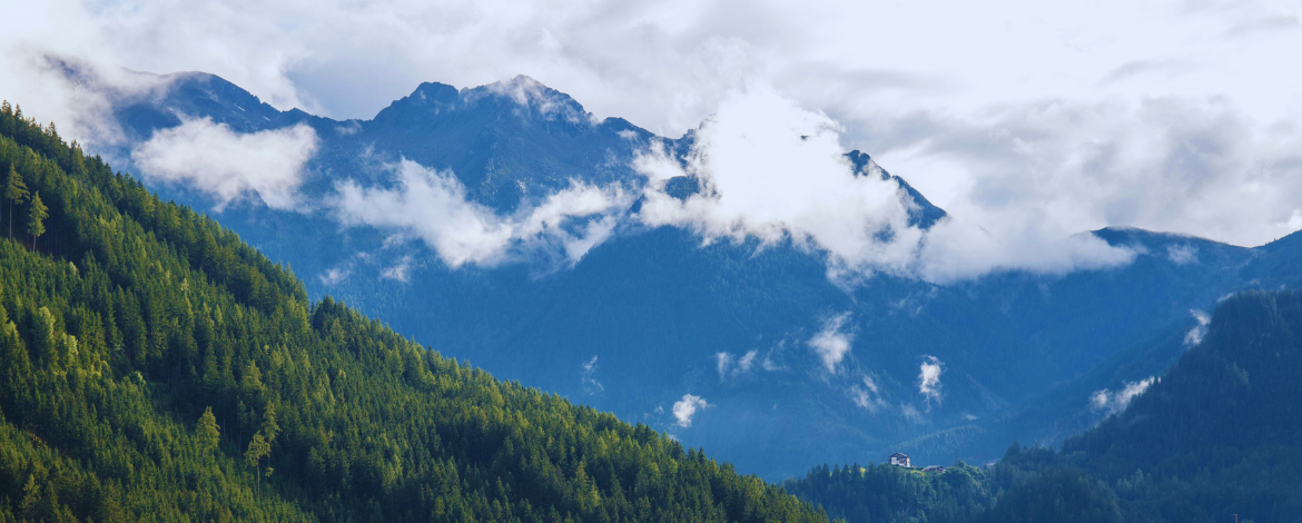 Tirol Landschaft 1170x470